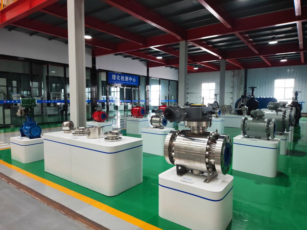 温企抢单算力新基建(图1)
